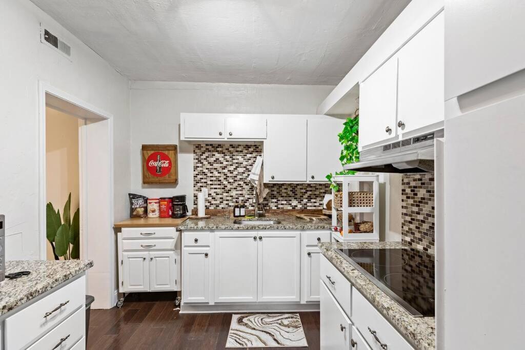 Cozy Buckhead Suite - Great Area, Free Easy Parking, Near Shops And Restaurants Atlanta Exterior photo
