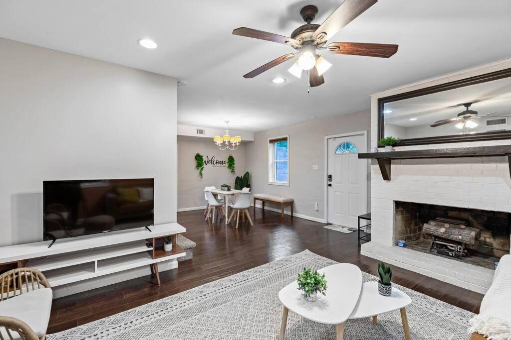 Cozy Buckhead Suite - Great Area, Free Easy Parking, Near Shops And Restaurants Atlanta Exterior photo